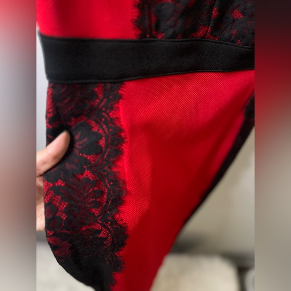 Danny and Nicole red and black lace midi dress size 6 EUC - Picture 4 of 8